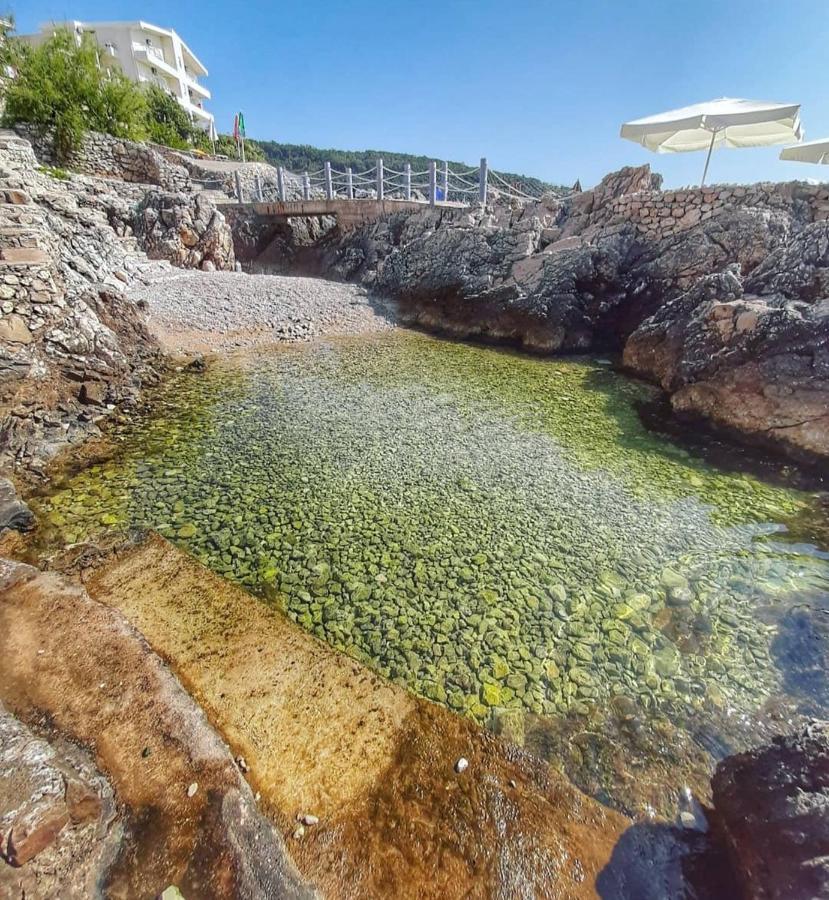 Apartments Marina Utjeha Exterior photo